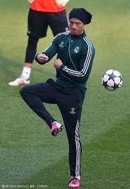 这穿的是啥，起到什么作用，有知道的吗？